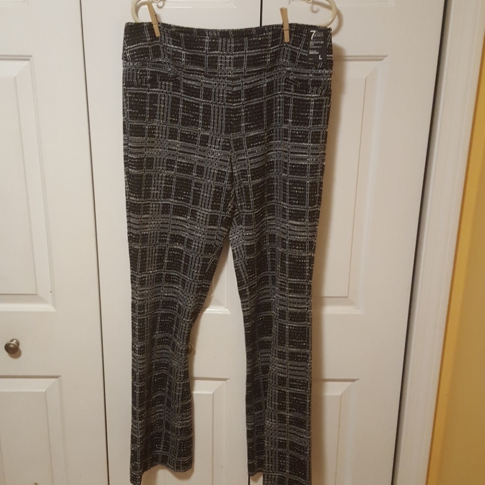 New York & Company pull-on bootcut pants.